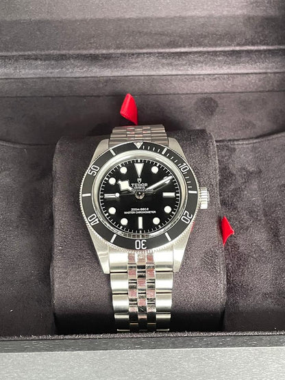 Tudor Black Bay 41